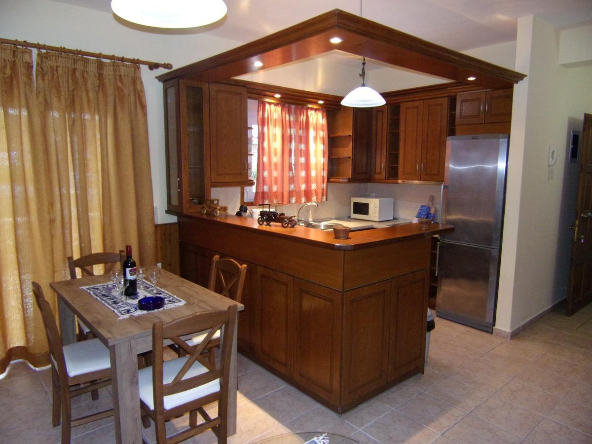 George'S Apartment Ípszosz Kültér fotó