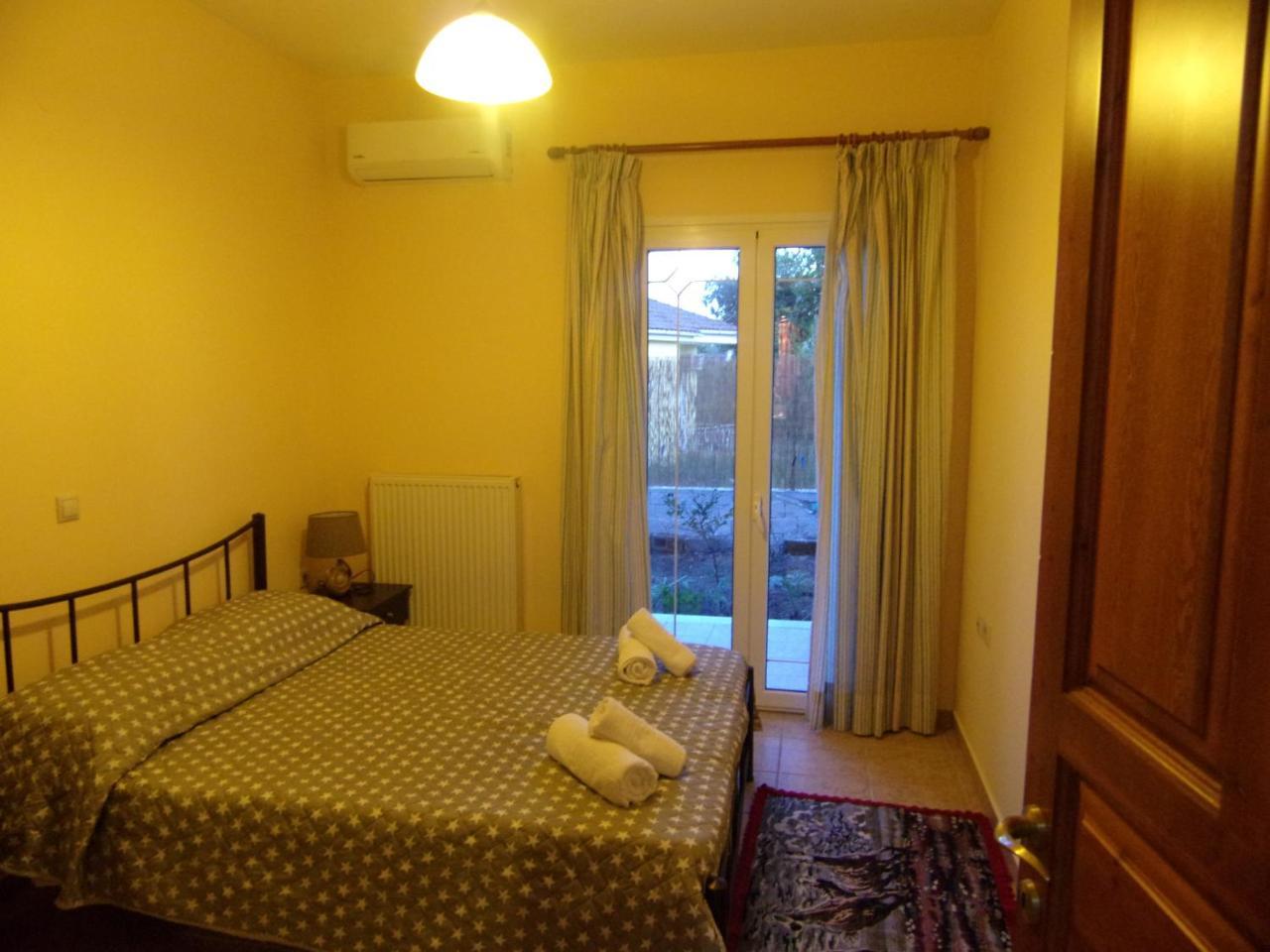 George'S Apartment Ípszosz Kültér fotó